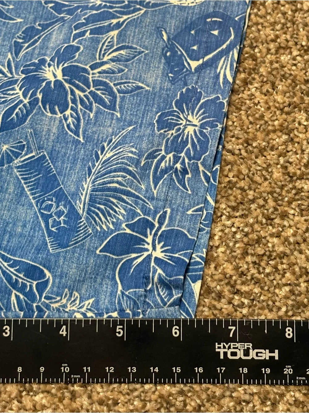 Tommy Bahama Relax trunks swimwear Mens L pockets blue white pineapple & Floral